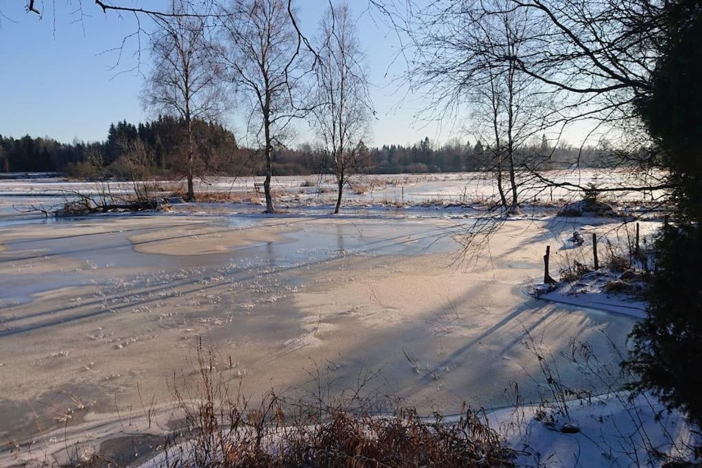 Stuga Vad Vatten Asarp Exterior photo